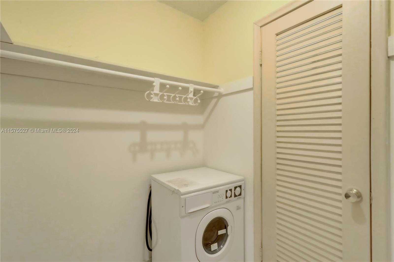 Small Image of 301 NORTH EAST 14TH AVE #703, Hallandale Beach Number 26