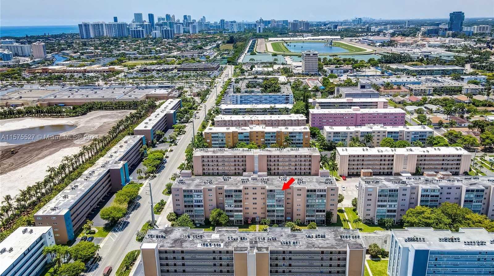 Small Image of 301 NORTH EAST 14TH AVE #703, Hallandale Beach Number 3