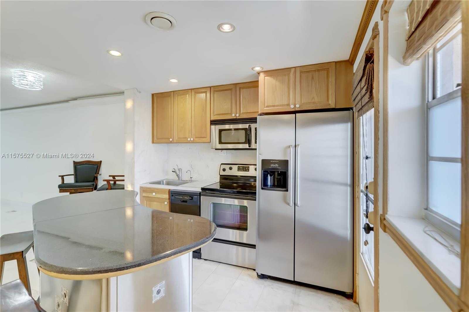 Small Image of 301 NORTH EAST 14TH AVE #703, Hallandale Beach Number 8