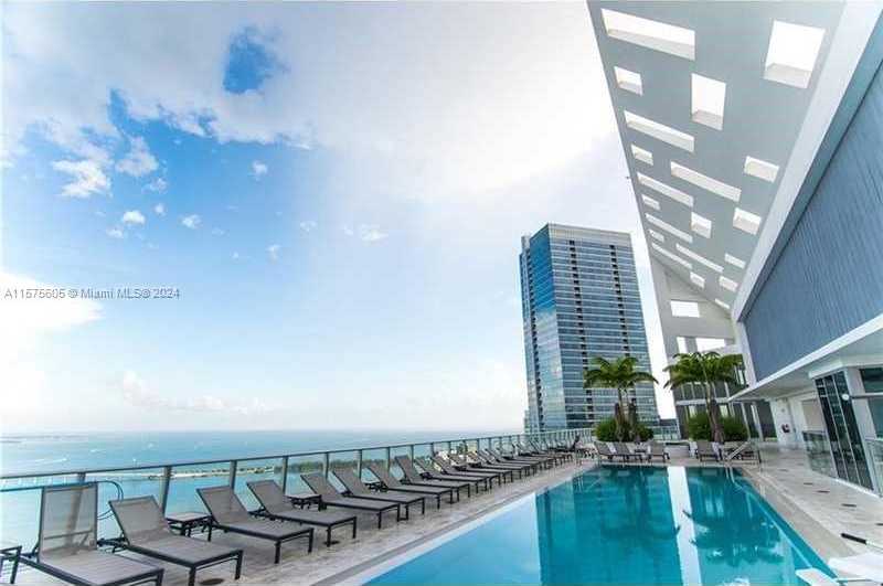 Small Image of 1300 BRICKELL BAY DR #3400, Miami Number 23