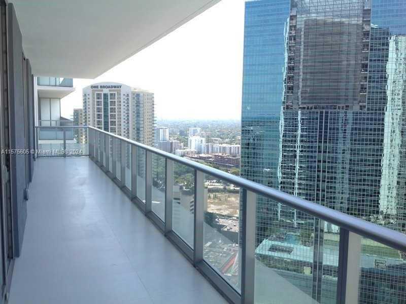 Small Image of 1300 BRICKELL BAY DR #3400, Miami Number 3