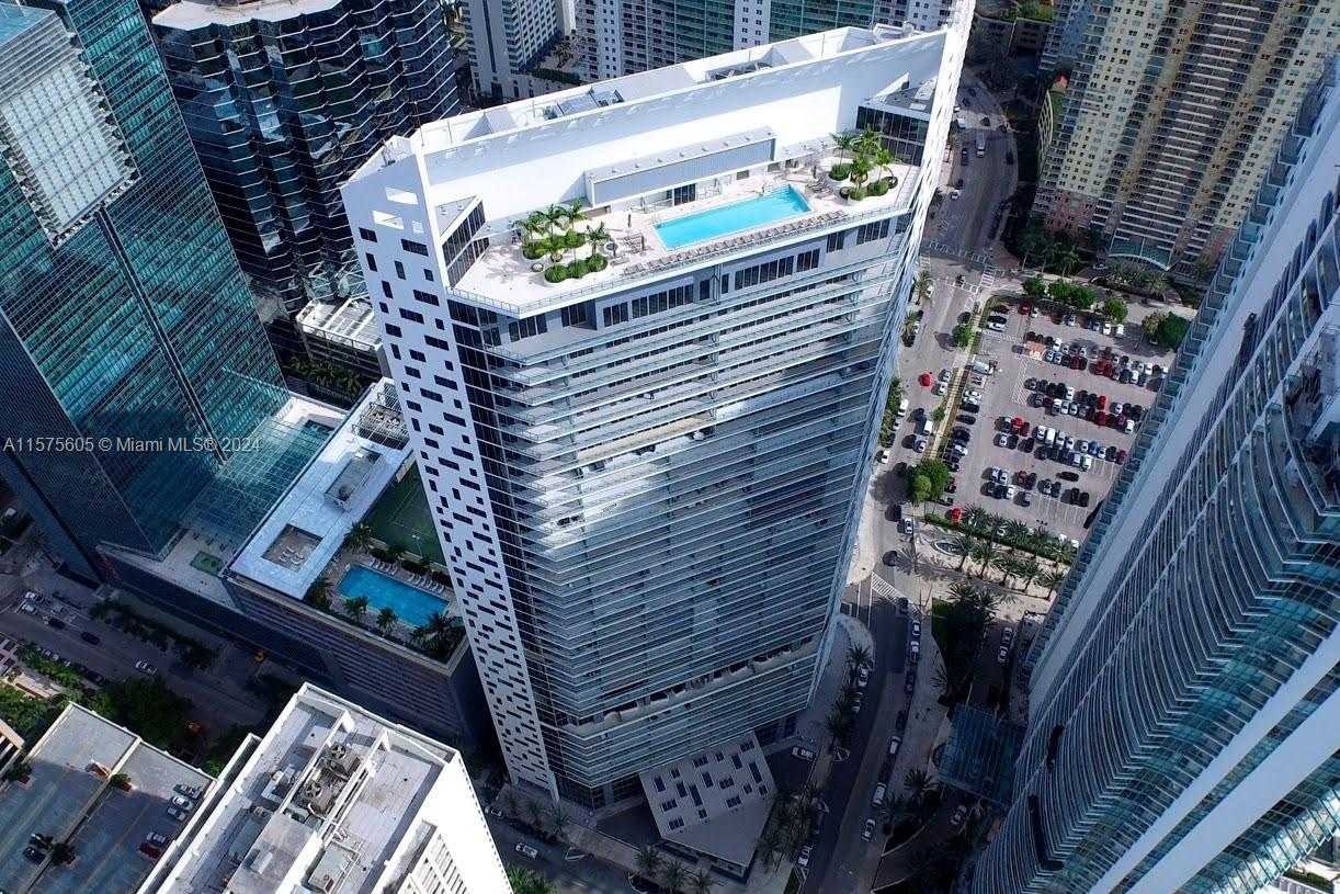 Small Image of 1300 BRICKELL BAY DR #3400, Miami Number 32