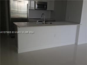 Small Image of 1300 BRICKELL BAY DR #3400, Miami Number 7