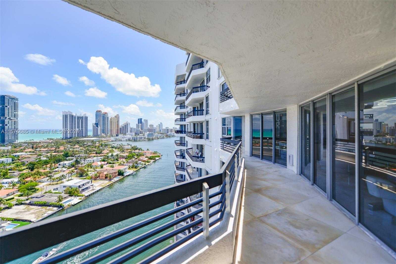 Small Image of 19195 MYSTIC POINTE DR #2707, Aventura Number 21