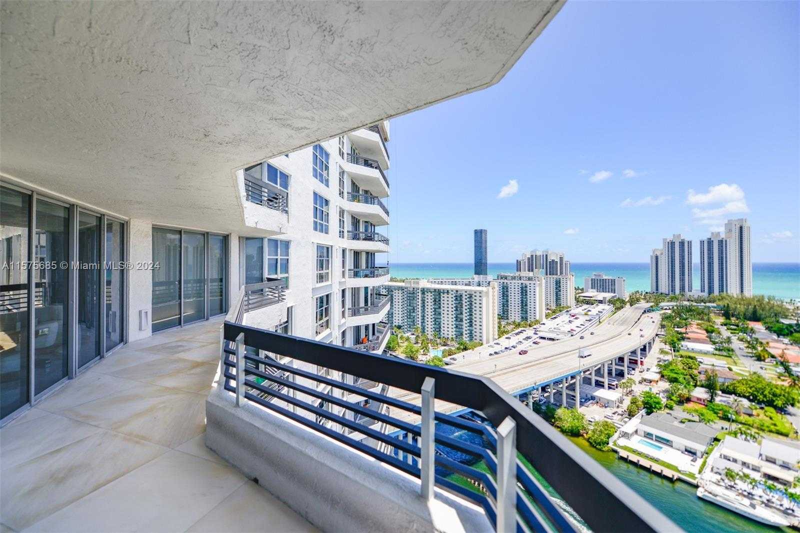 Small Image of 19195 MYSTIC POINTE DR #2707, Aventura Number 22