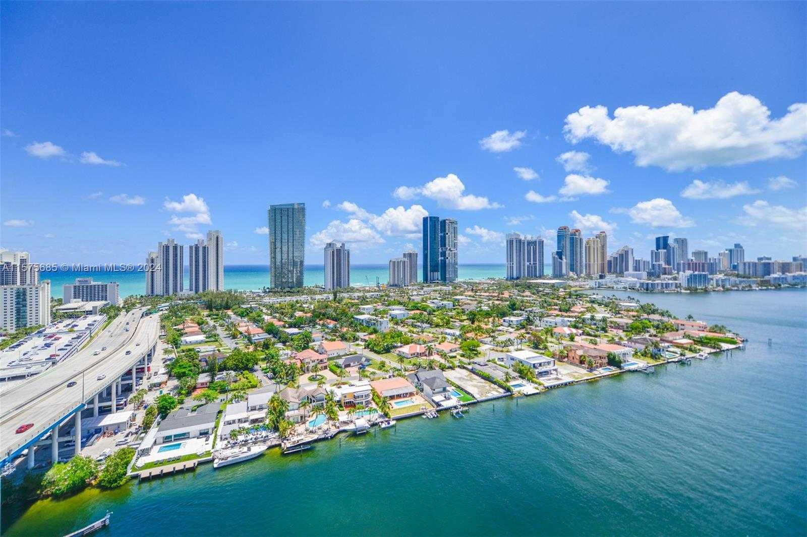 Small Image of 19195 MYSTIC POINTE DR #2707, Aventura Number 25