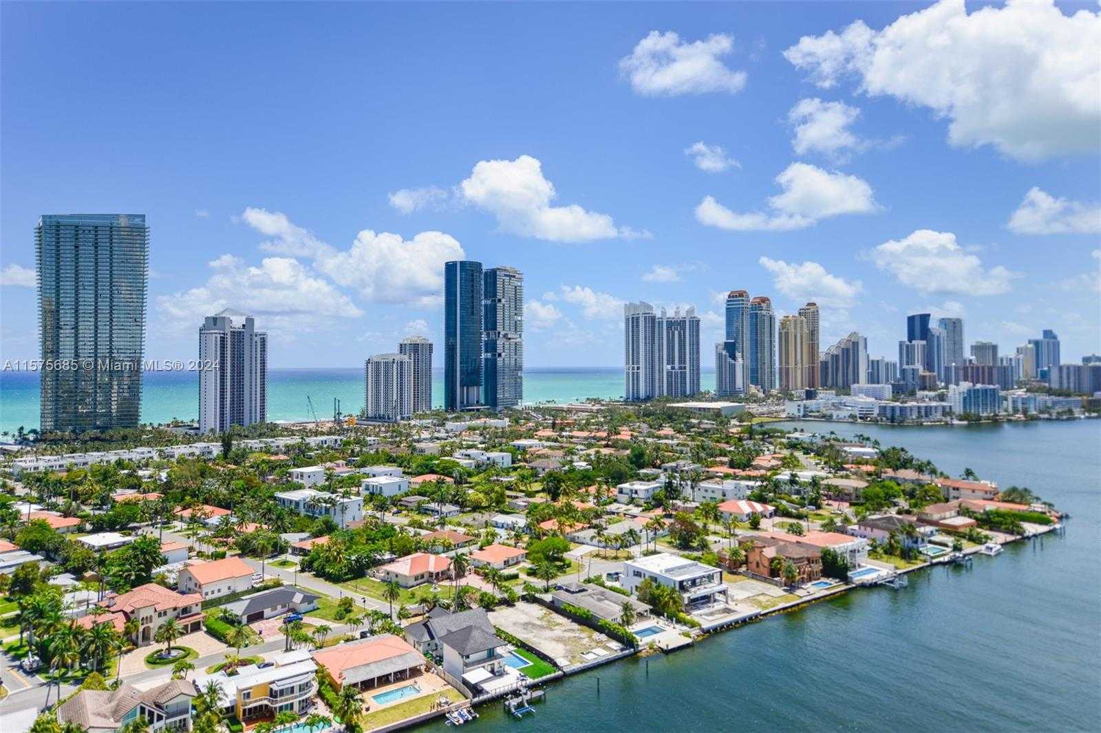 Small Image of 19195 MYSTIC POINTE DR #2707, Aventura Number 26