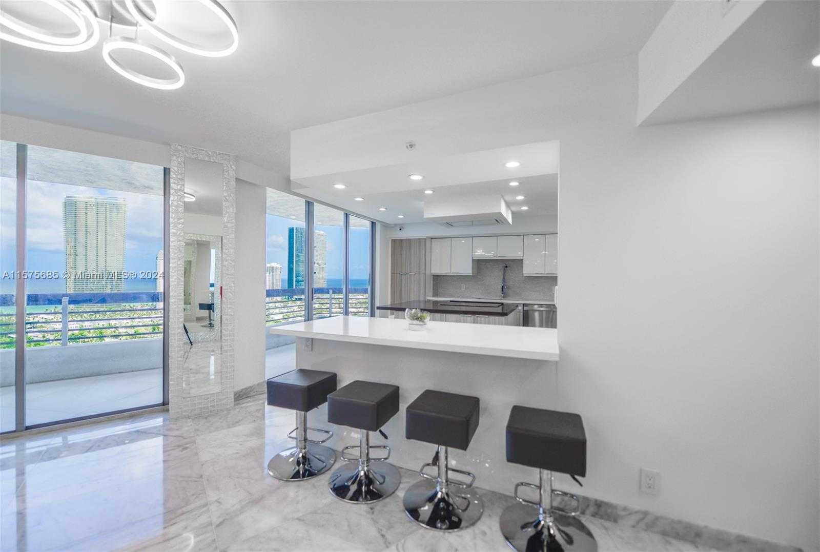 Small Image of 19195 MYSTIC POINTE DR #2707, Aventura Number 40