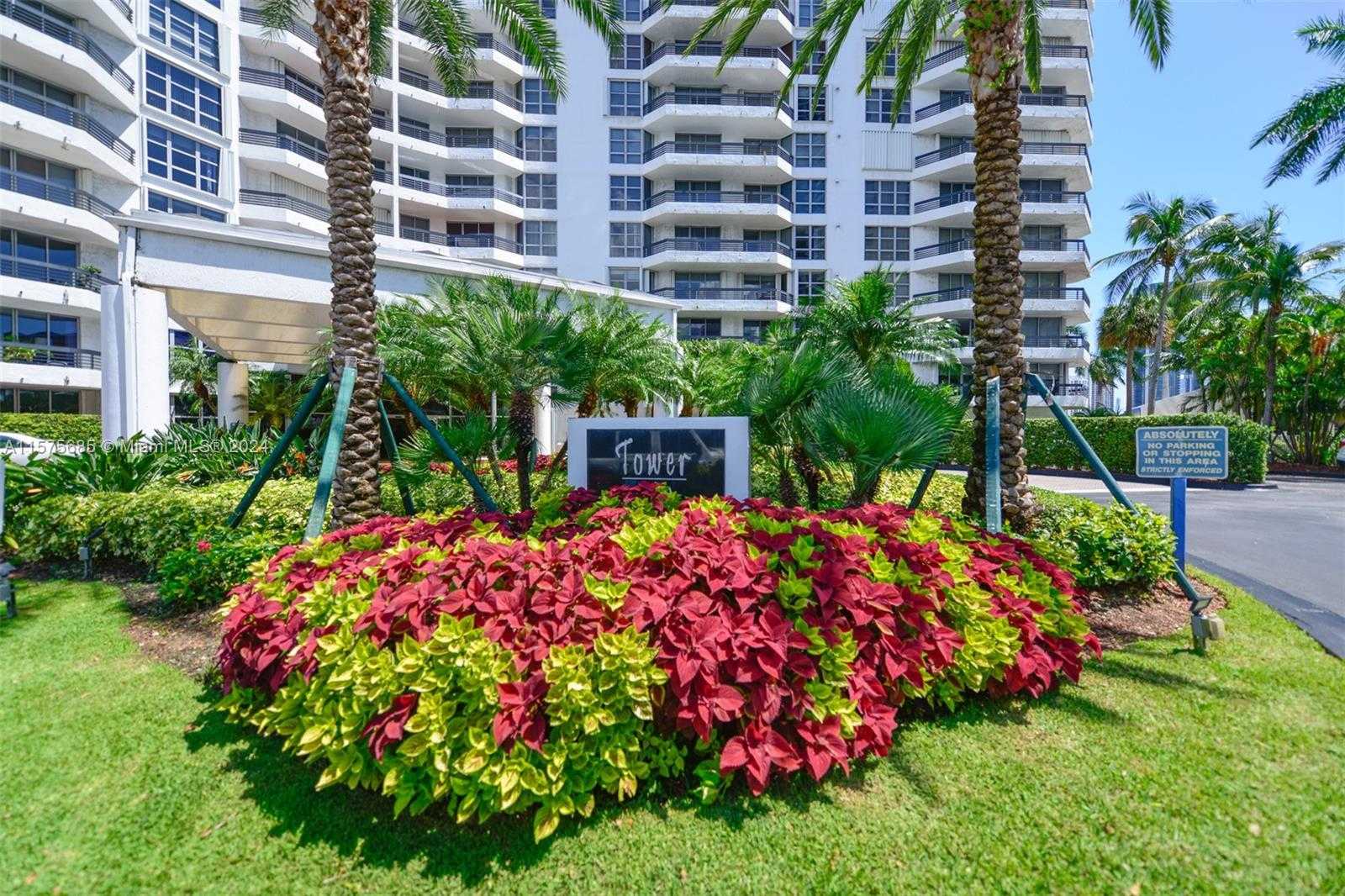 Small Image of 19195 MYSTIC POINTE DR #2707, Aventura Number 57