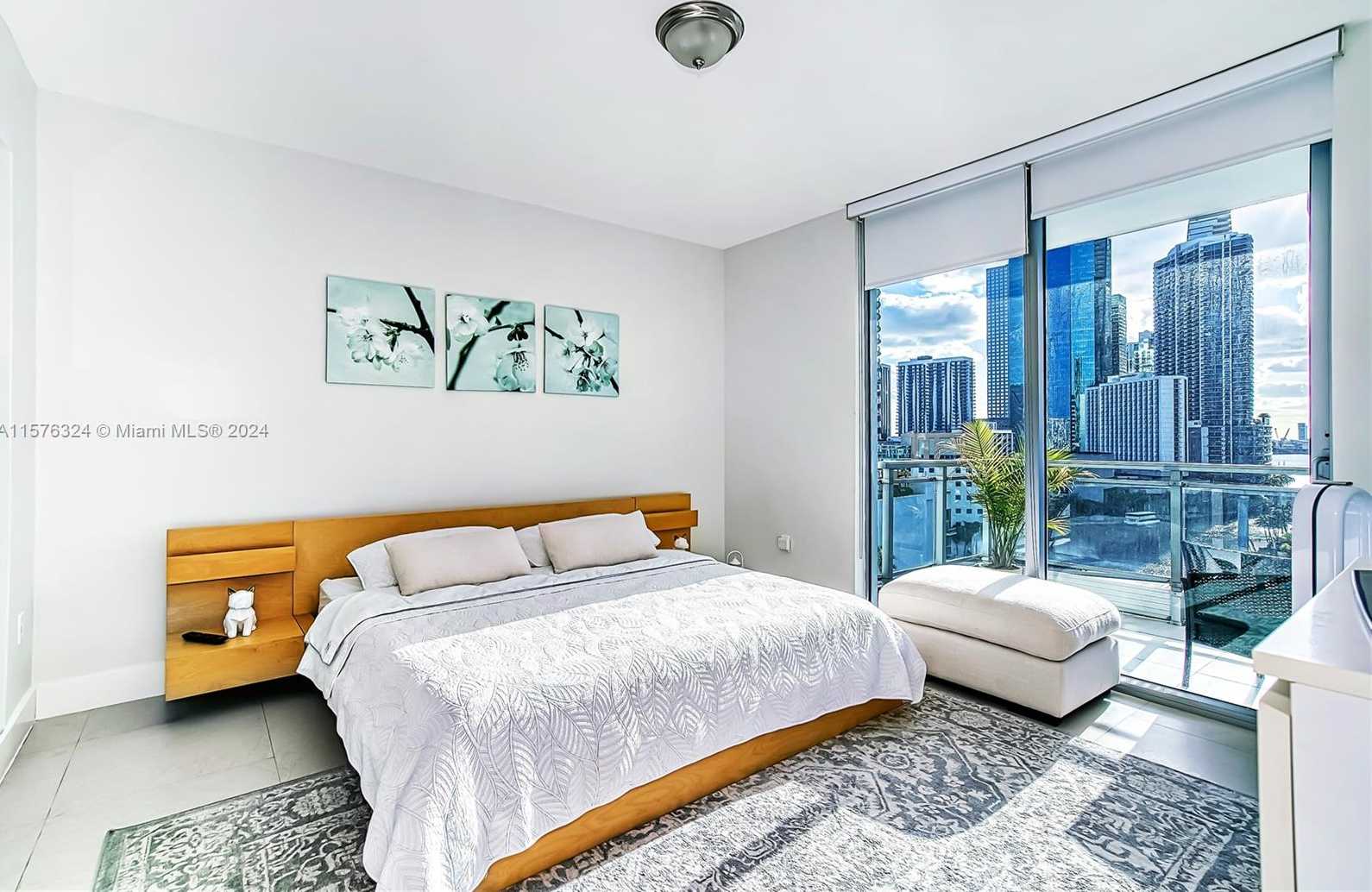 Small Image of 92 SOUTH WEST 3RD ST #1511, Miami Number 12