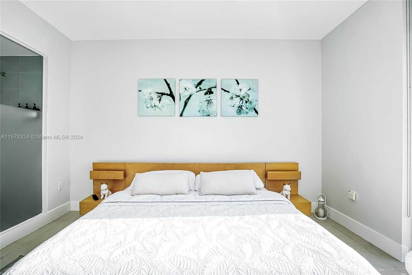 Small Image of 92 SOUTH WEST 3RD ST #1511, Miami Number 15
