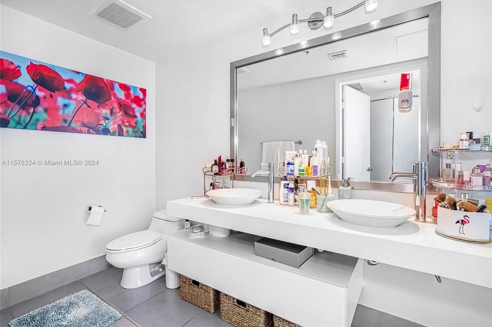 Small Image of 92 SOUTH WEST 3RD ST #1511, Miami Number 17