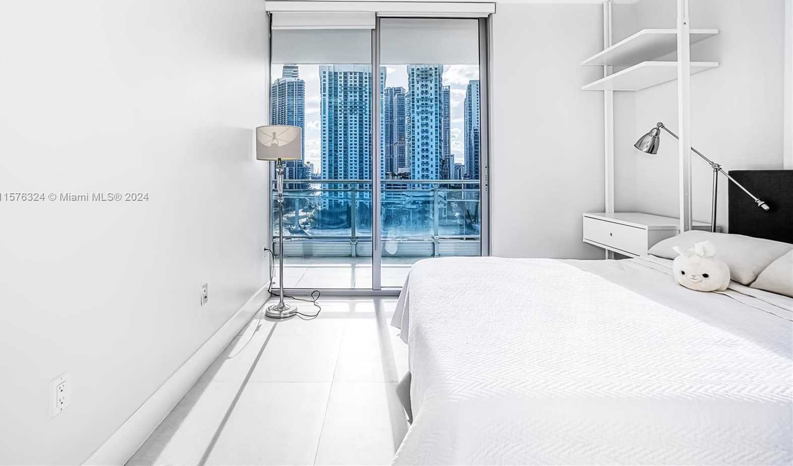 Small Image of 92 SOUTH WEST 3RD ST #1511, Miami Number 29