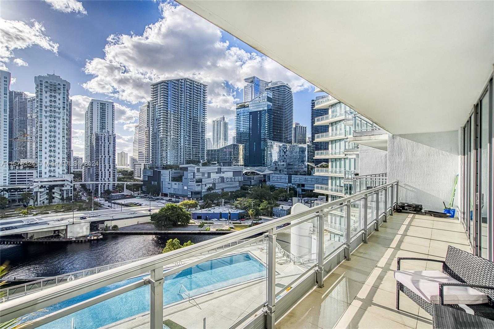 Small Image of 92 SOUTH WEST 3RD ST #1511, Miami Number 41