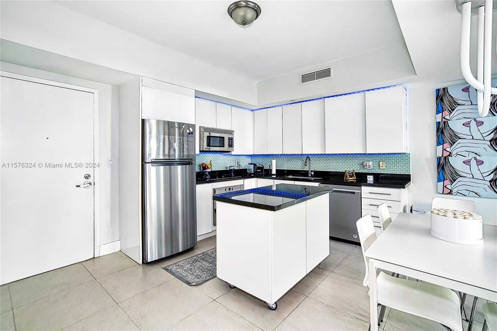 Small Image of 92 SOUTH WEST 3RD ST #1511, Miami Number 7