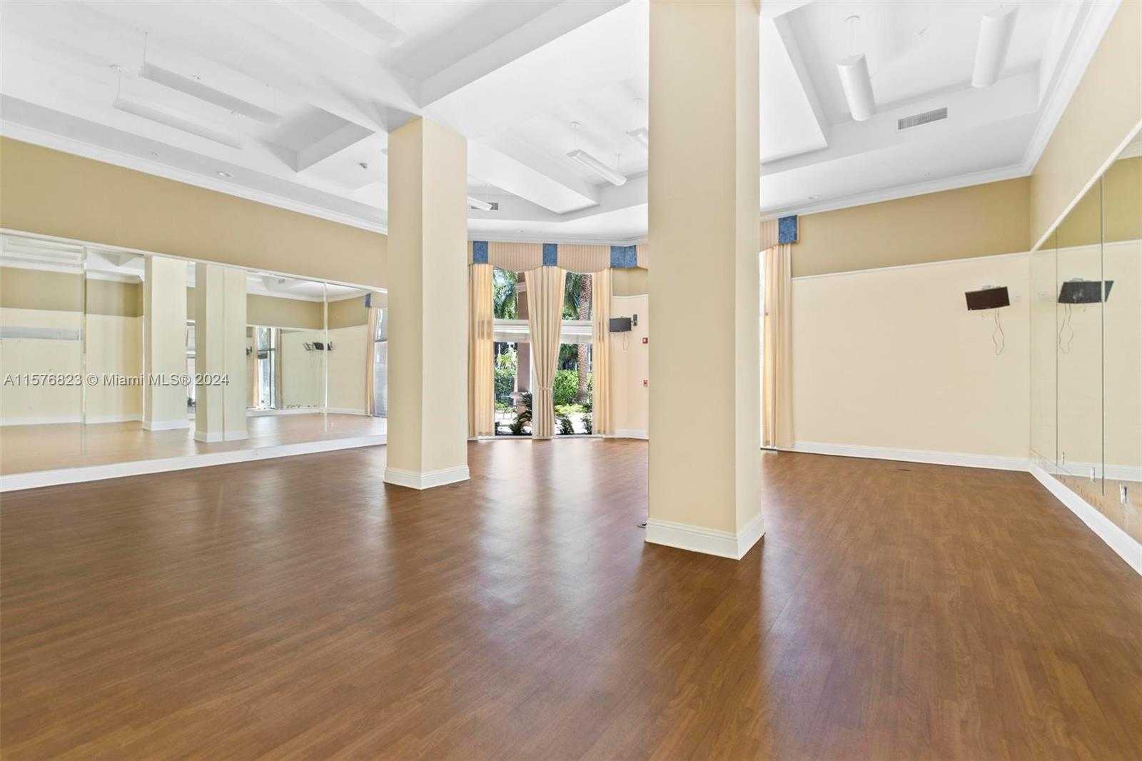 Small Image of 17125 NORTH BAY RD #3112, Sunny Isles Beach Number 23