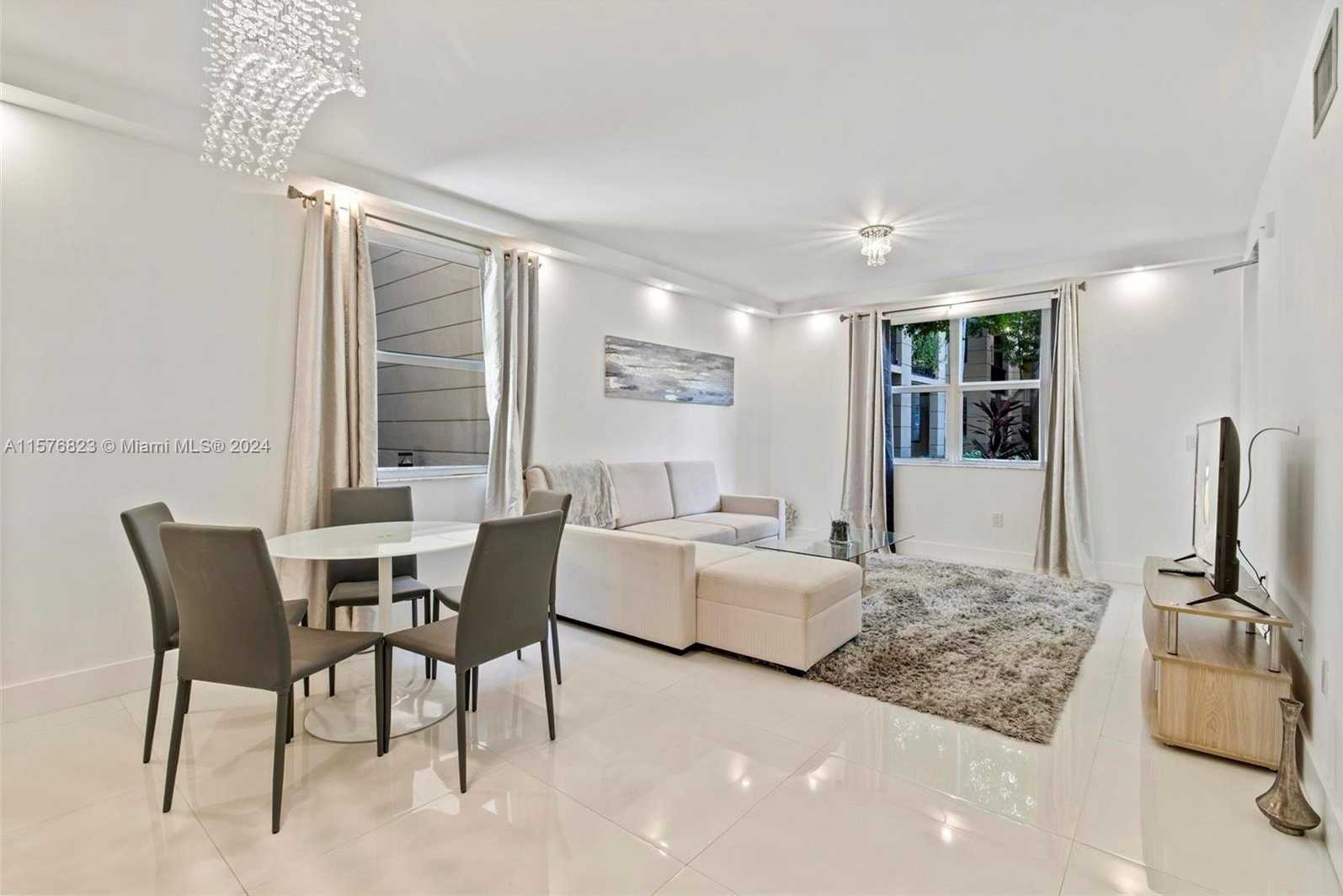 Small Image of 17125 NORTH BAY RD #3112, Sunny Isles Beach Number 4