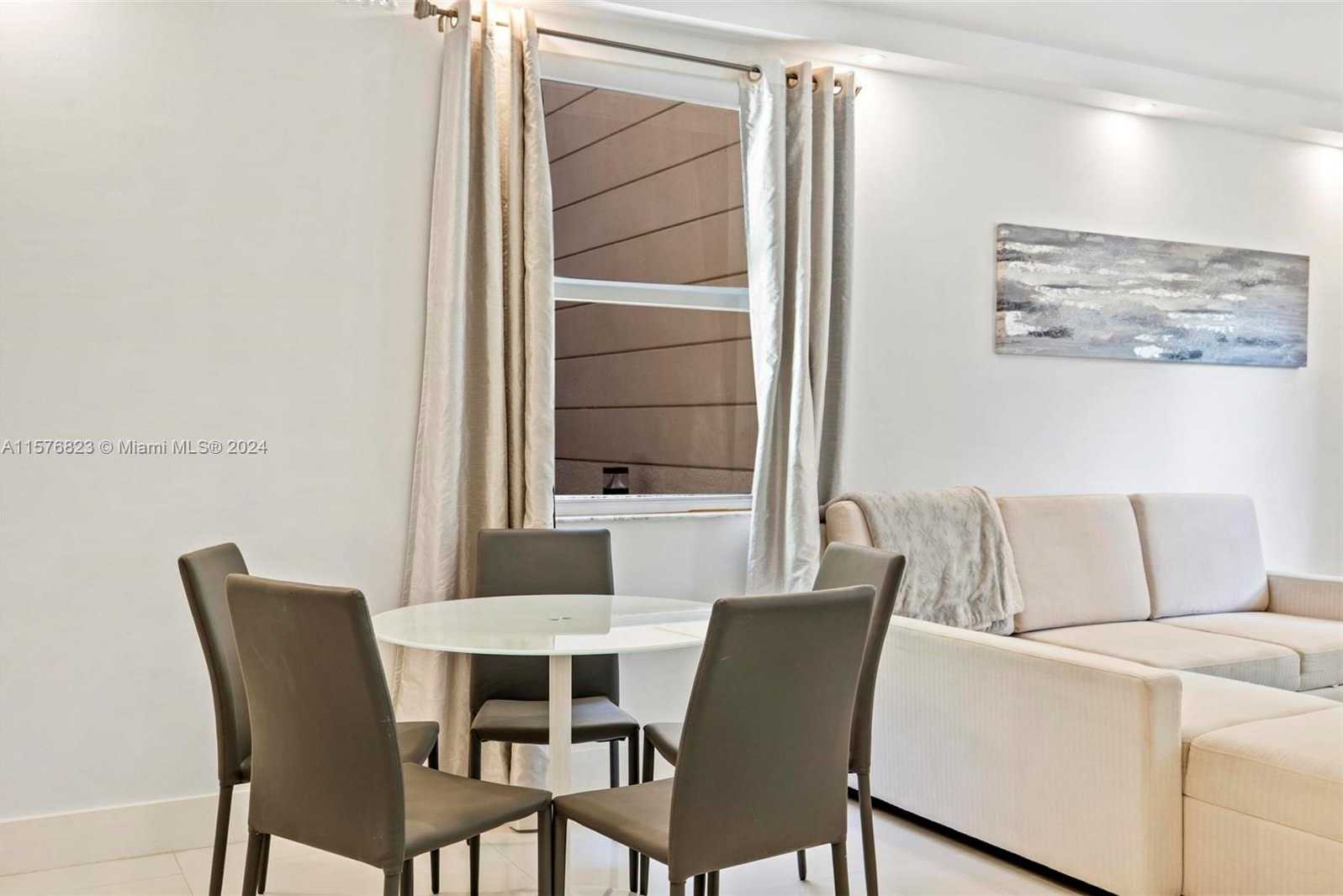 Small Image of 17125 NORTH BAY RD #3112, Sunny Isles Beach Number 5