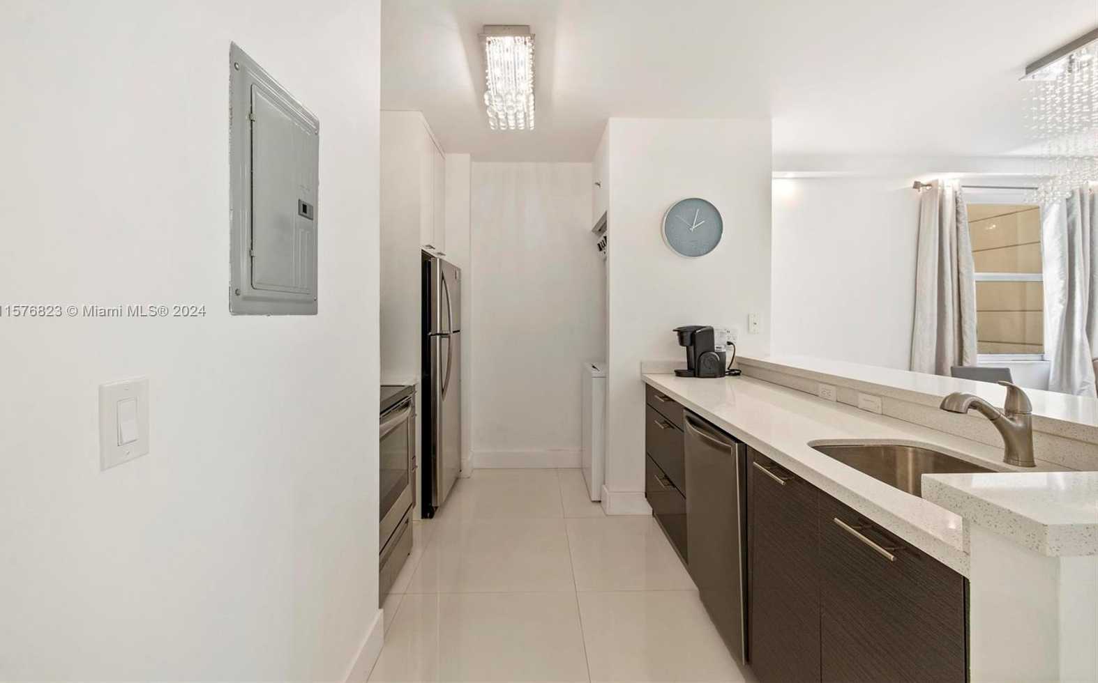 Small Image of 17125 NORTH BAY RD #3112, Sunny Isles Beach Number 8