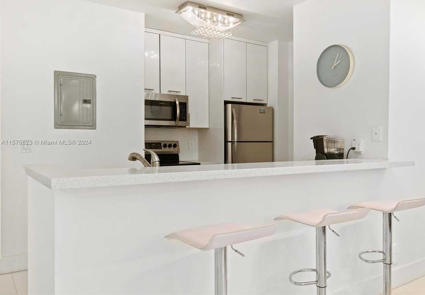 Small Image of 17125 NORTH BAY RD #3112, Sunny Isles Beach Number 9