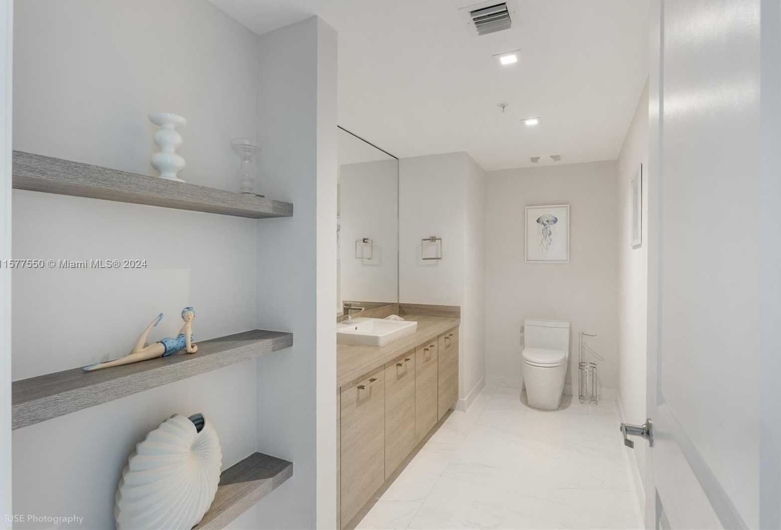Small Image of 400 SUNNY ISLES BLVD #704, Sunny Isles Beach Number 13