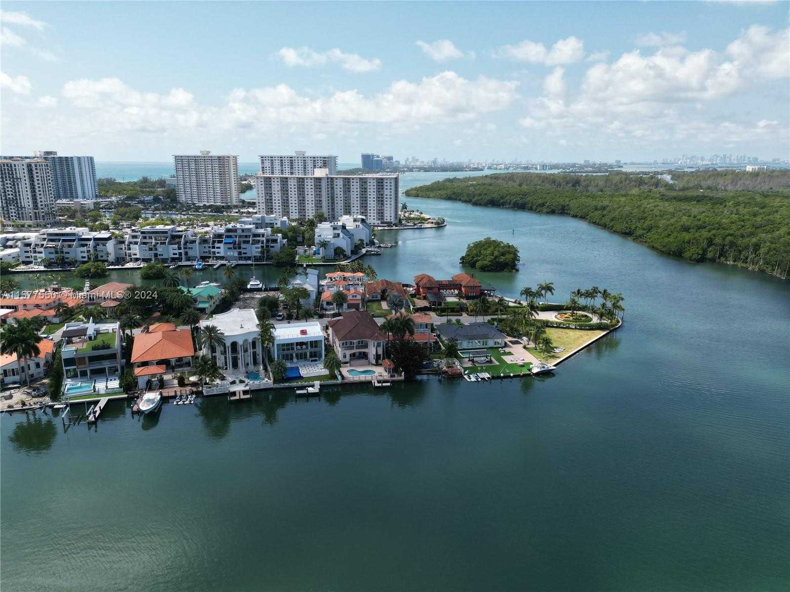 Small Image of 400 SUNNY ISLES BLVD #704, Sunny Isles Beach Number 23