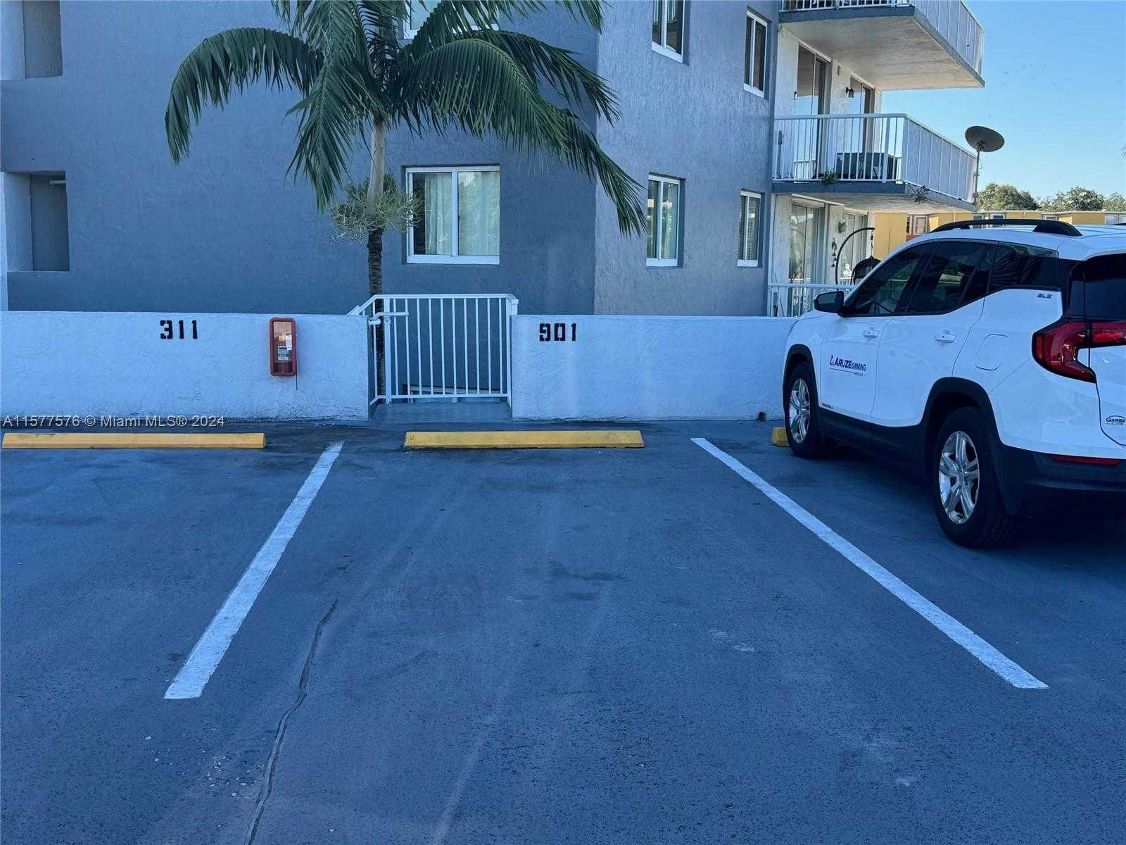 Small Image of 1800 NORTH WEST 24TH AVE #901, Miami Number 12