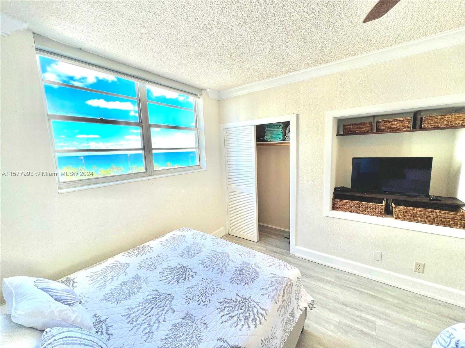 Small Image of 3901 SOUTH OCEAN DR #6W, Hollywood Number 16