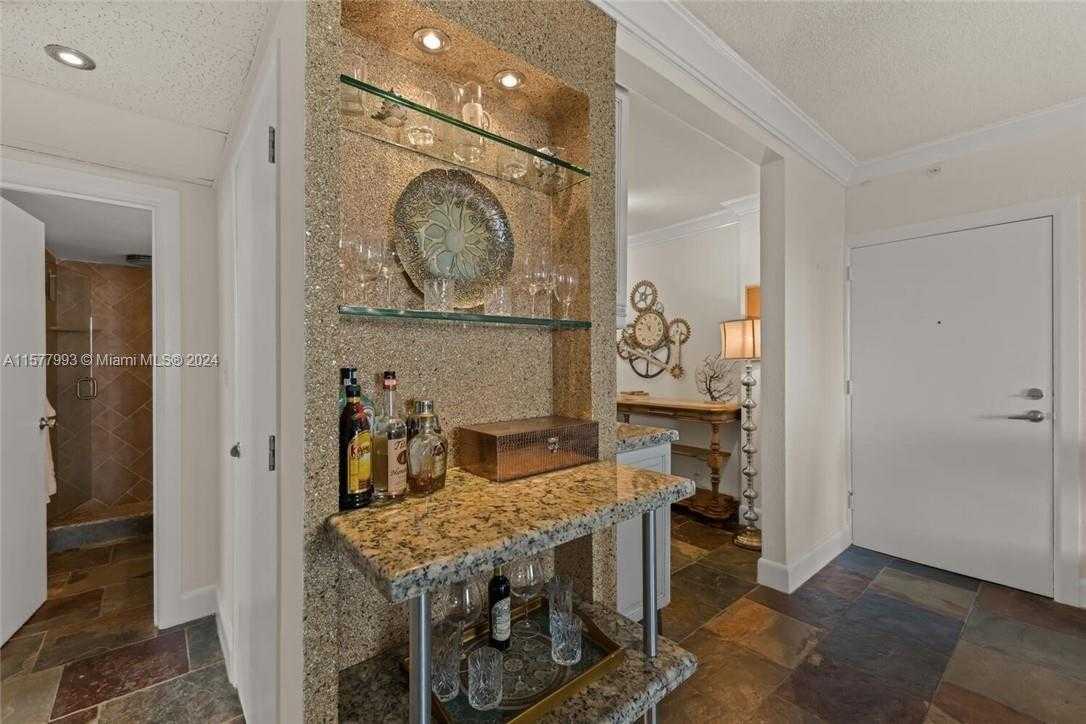 Small Image of 3901 SOUTH OCEAN DR #6W, Hollywood Number 18
