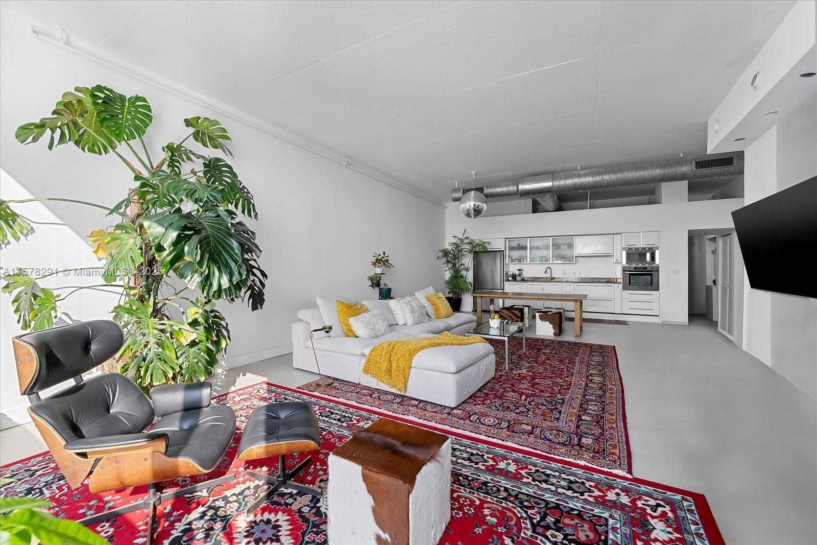 Small Image of 7934 WEST DRIVE #901, North Bay Village Number 11