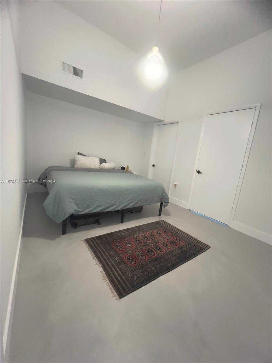 Small Image of 7934 WEST DRIVE #901, North Bay Village Number 29