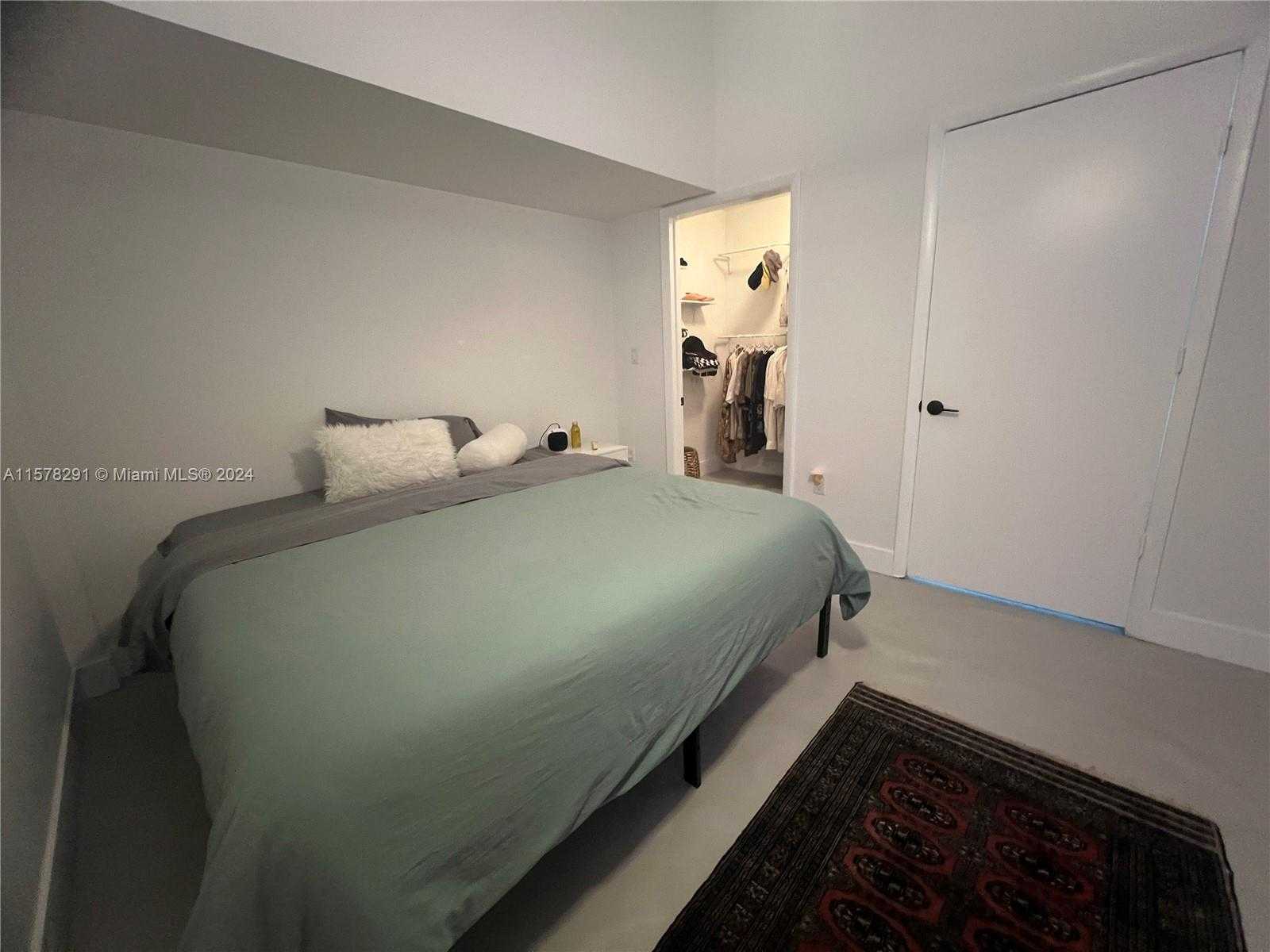 Small Image of 7934 WEST DRIVE #901, North Bay Village Number 30