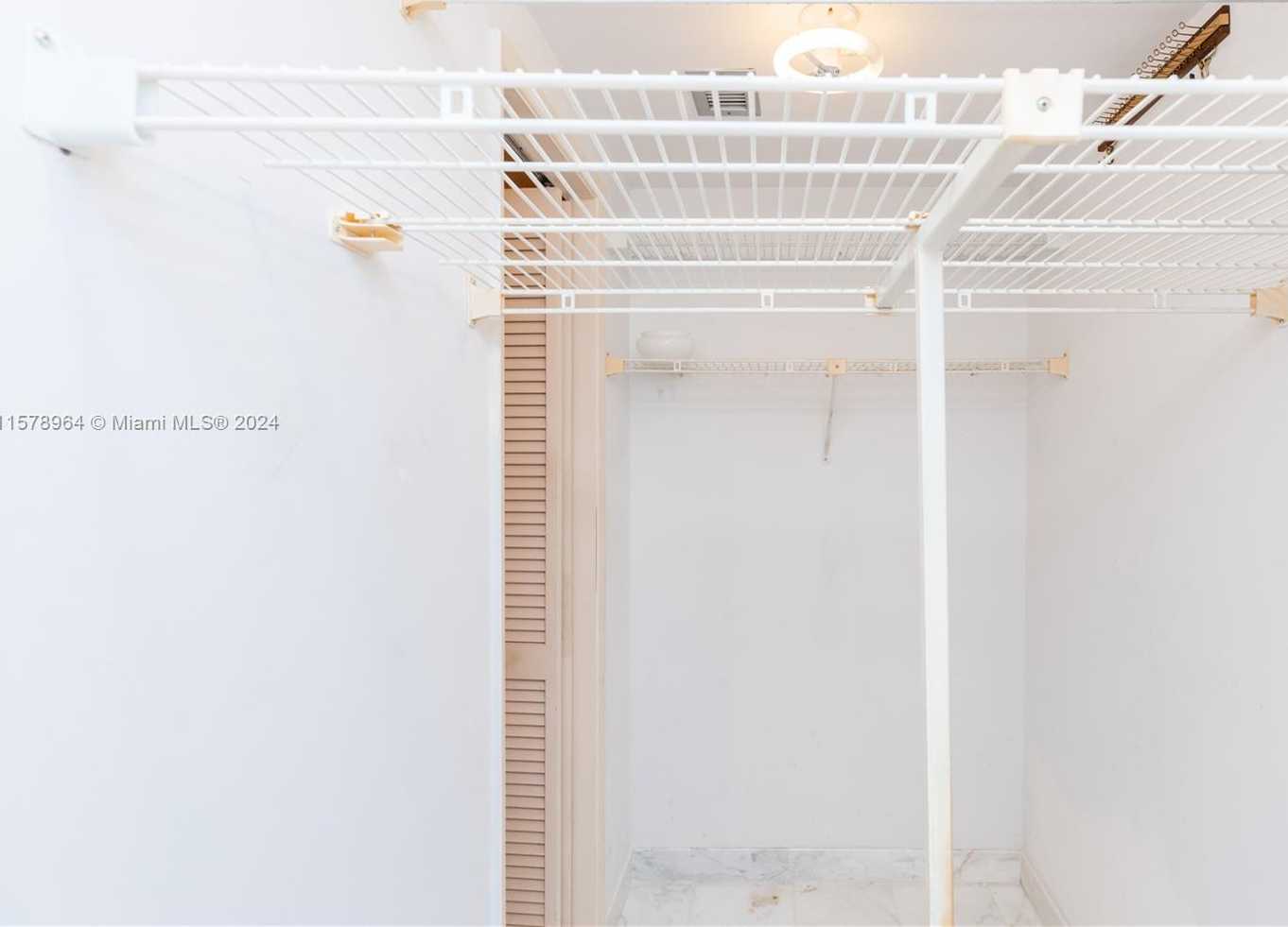 Small Image of 1581 BRICKELL AVE #1107, Miami Number 20