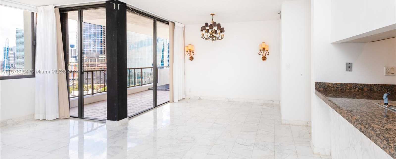 Small Image of 1581 BRICKELL AVE #1107, Miami Number 3