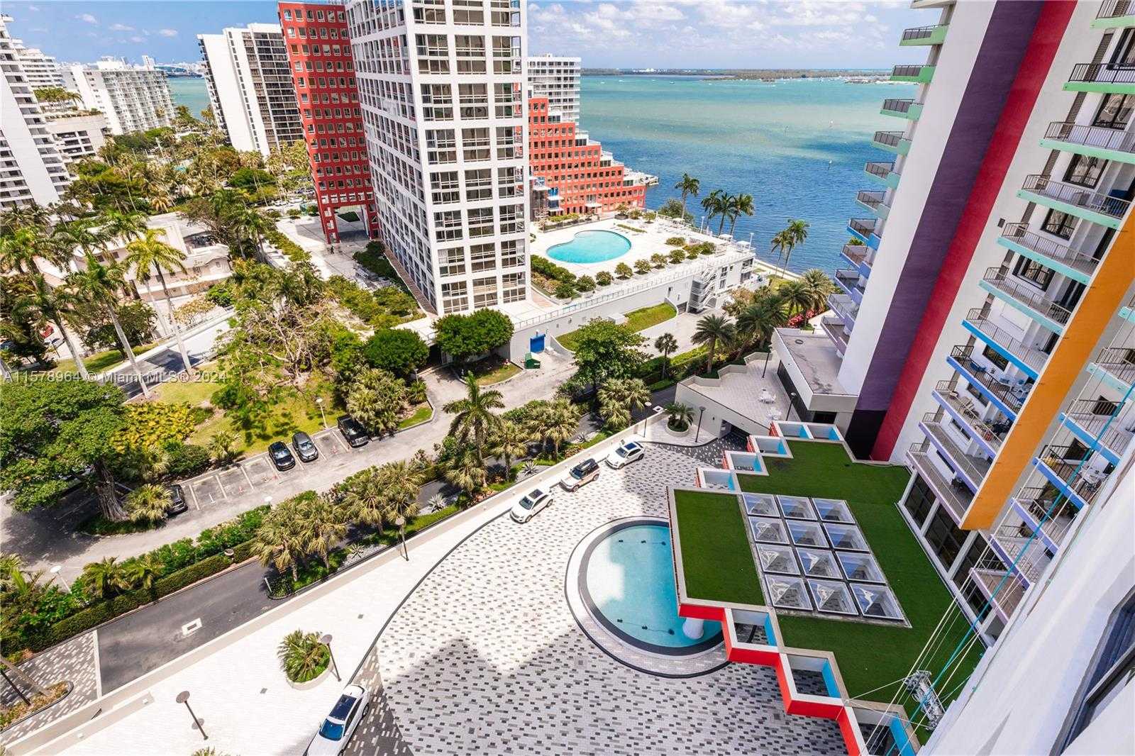 Small Image of 1581 BRICKELL AVE #1107, Miami Number 49