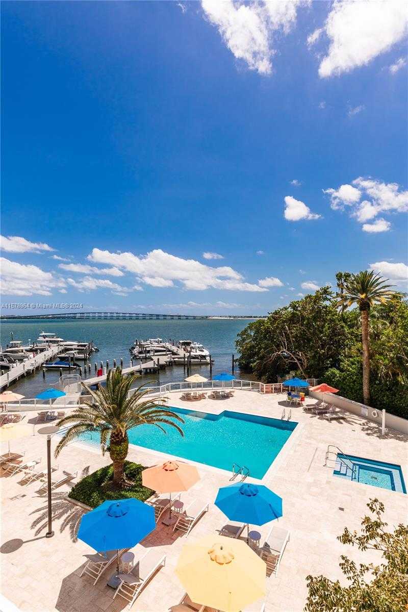 Small Image of 1581 BRICKELL AVE #1107, Miami Number 63