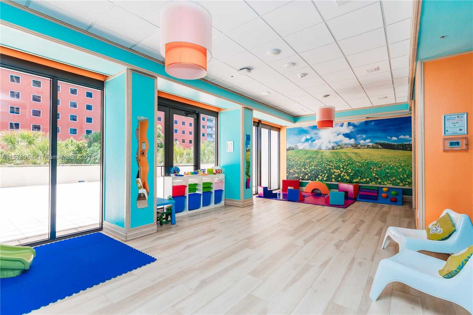 Small Image of 1581 BRICKELL AVE #1107, Miami Number 81
