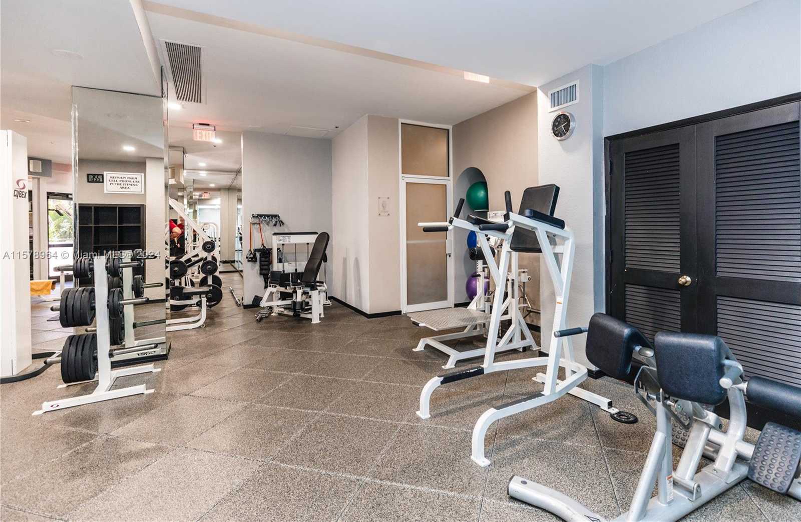 Small Image of 1581 BRICKELL AVE #1107, Miami Number 83