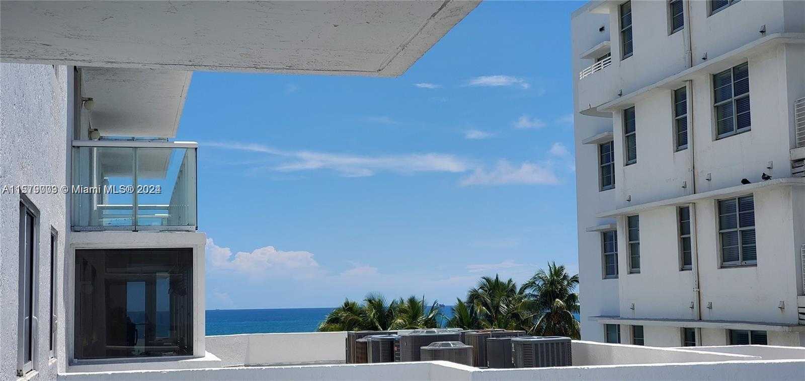 Small Image of 2457 COLLINS AVE #606, Miami Beach Number 15