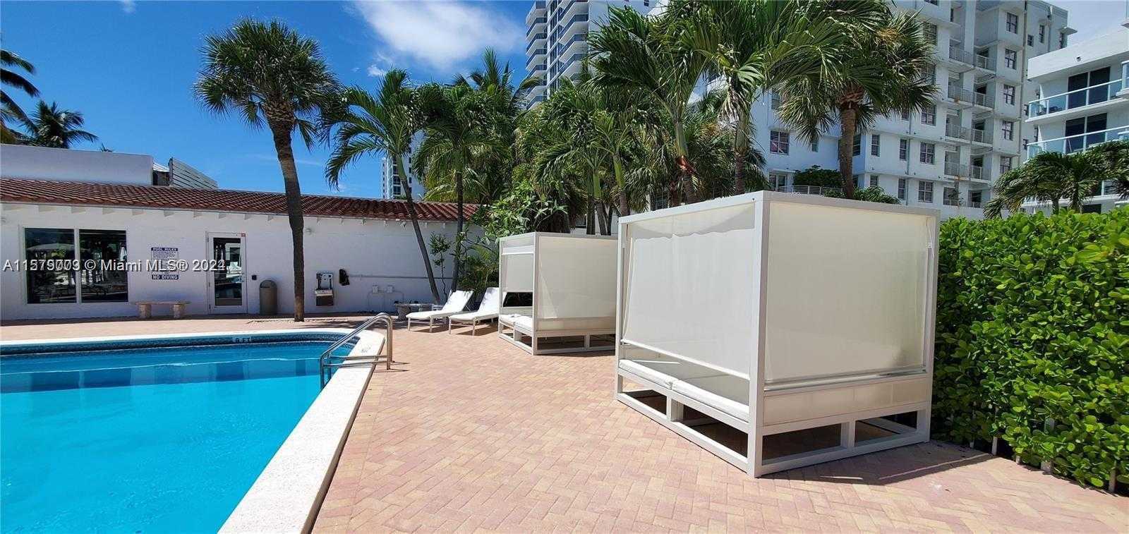 Small Image of 2457 COLLINS AVE #606, Miami Beach Number 25