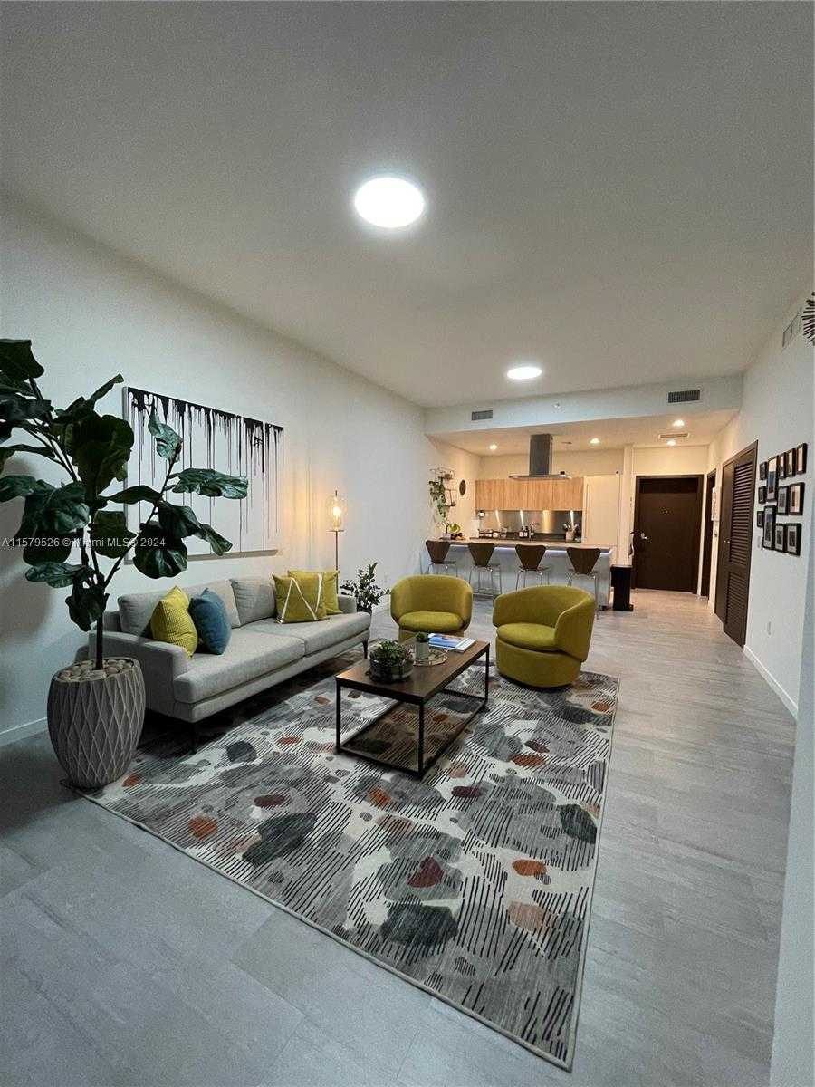 Small Image of 1000 #1811, Miami Number 4