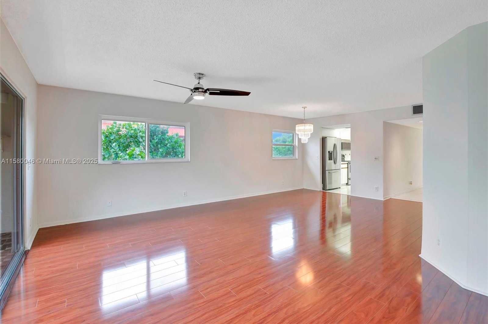 Small Image of 1200 SOUTH WEST 125TH AVE #415L, Pembroke Pines Number 13