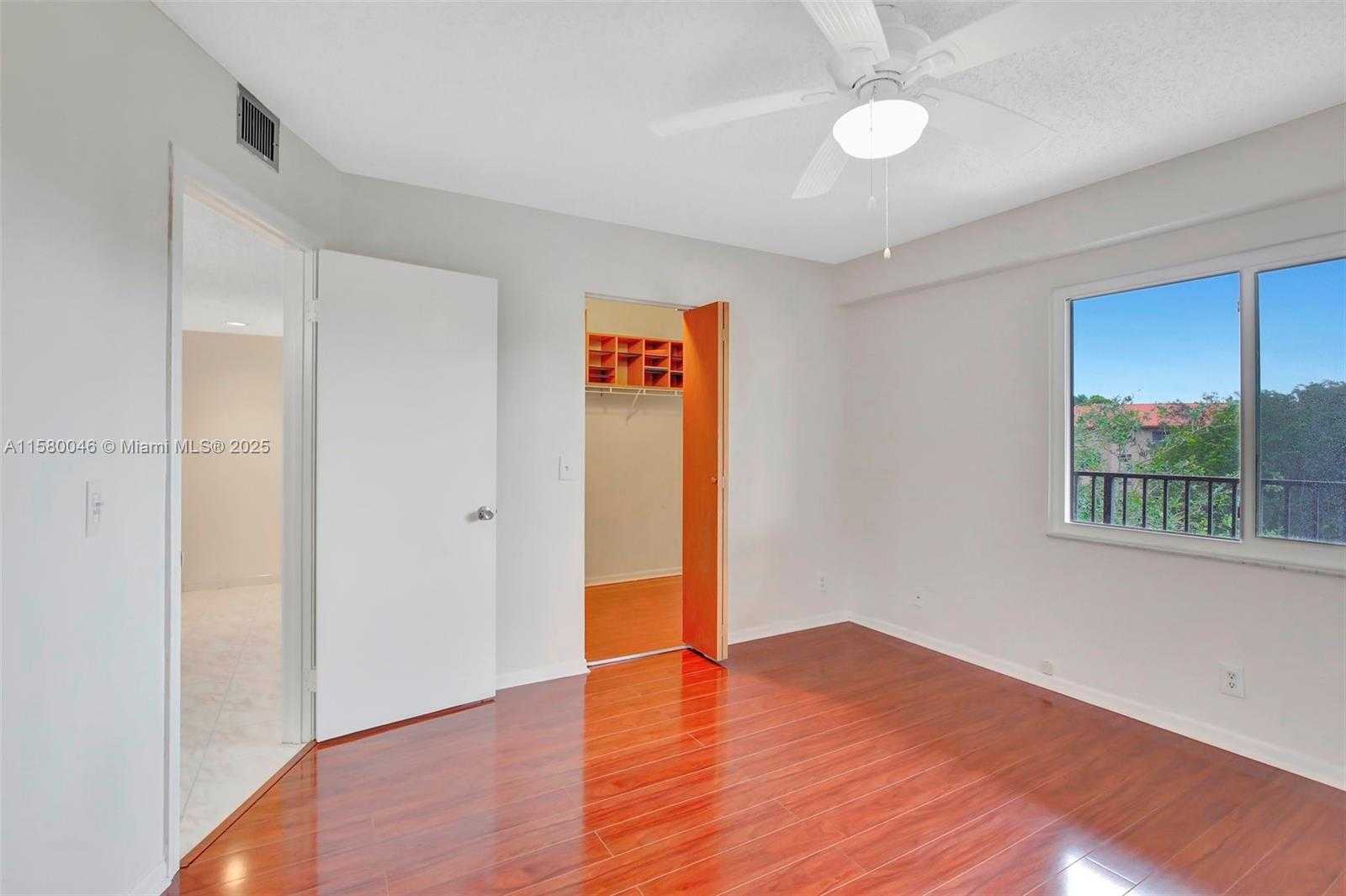 Small Image of 1200 SOUTH WEST 125TH AVE #415L, Pembroke Pines Number 15