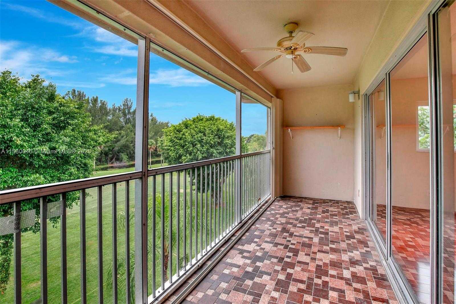 Small Image of 1200 SOUTH WEST 125TH AVE #415L, Pembroke Pines Number 28