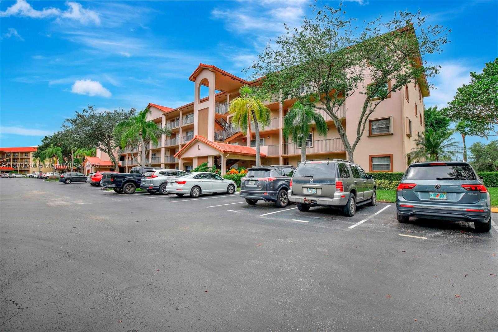 Small Image of 1200 SOUTH WEST 125TH AVE #415L, Pembroke Pines Number 35