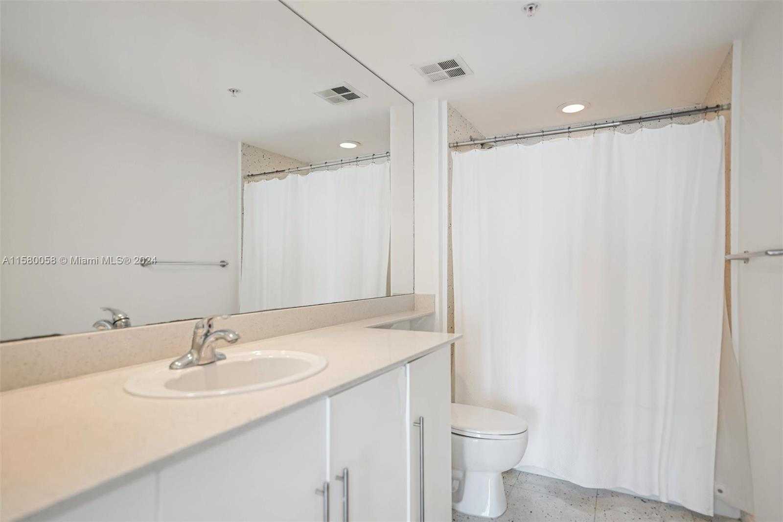 Small Image of 325 NORTH EAST BISCAYNE BLVD #1923, Miami Number 20