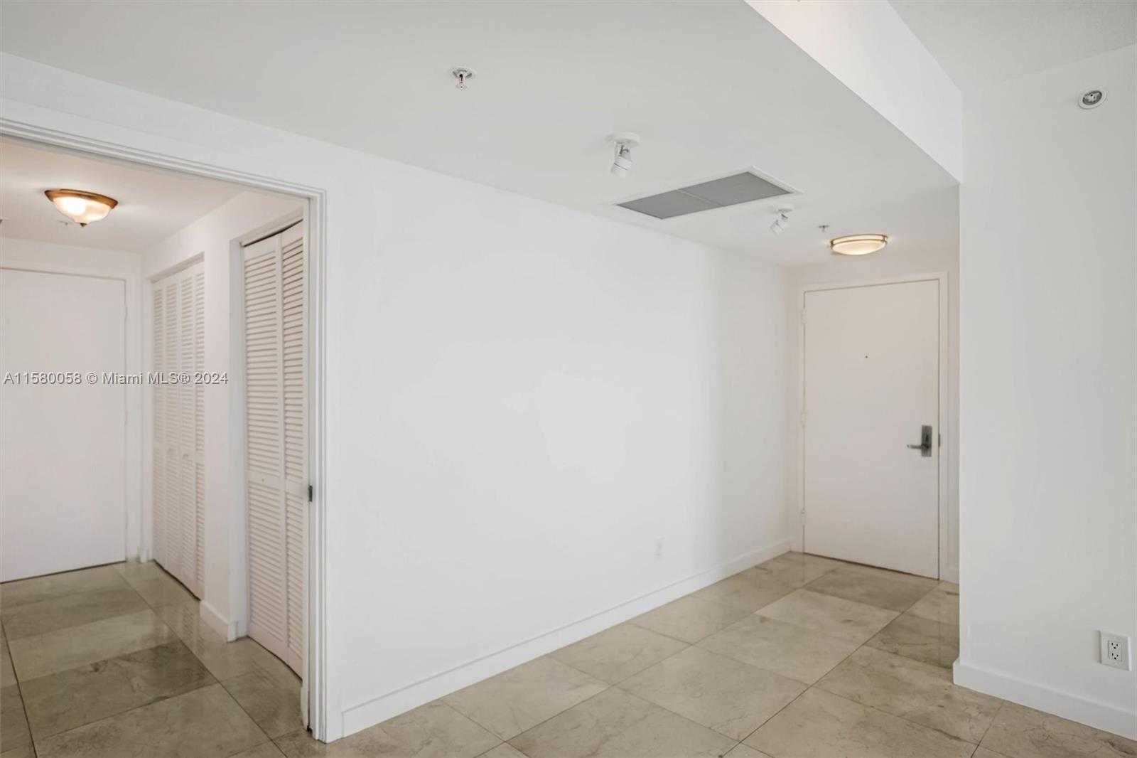 Small Image of 325 NORTH EAST BISCAYNE BLVD #1923, Miami Number 3