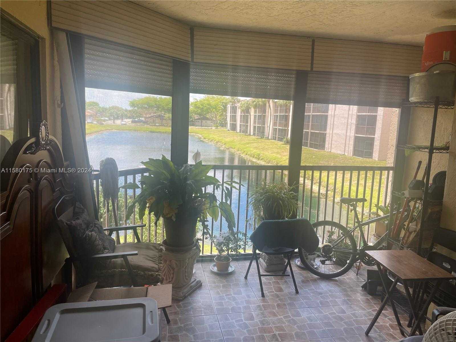 Small Image of 3252 FOXCROFT RD #208, Miramar Number 12