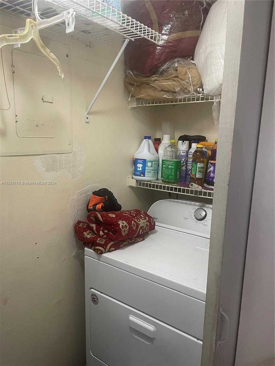 Small Image of 3252 FOXCROFT RD #208, Miramar Number 8