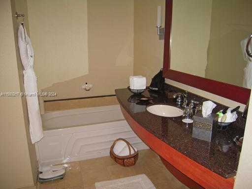 Small Image of 18001 COLLINS AVE #1417, Sunny Isles Beach Number 11